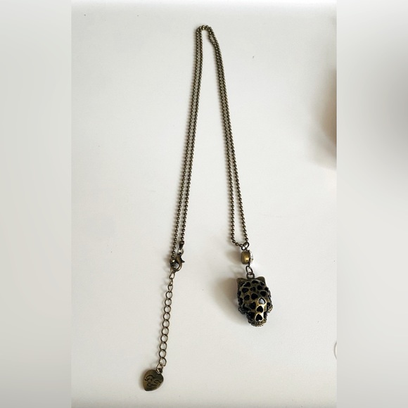 Betsey Johnson Pink Bow & Black Crystal Skull Pendant Necklace - Picture 2 of 6